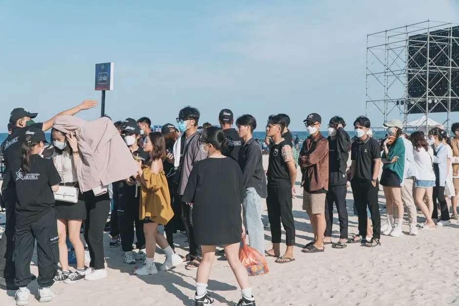 Suasana peserta event sehat jalan santai di pagi hari